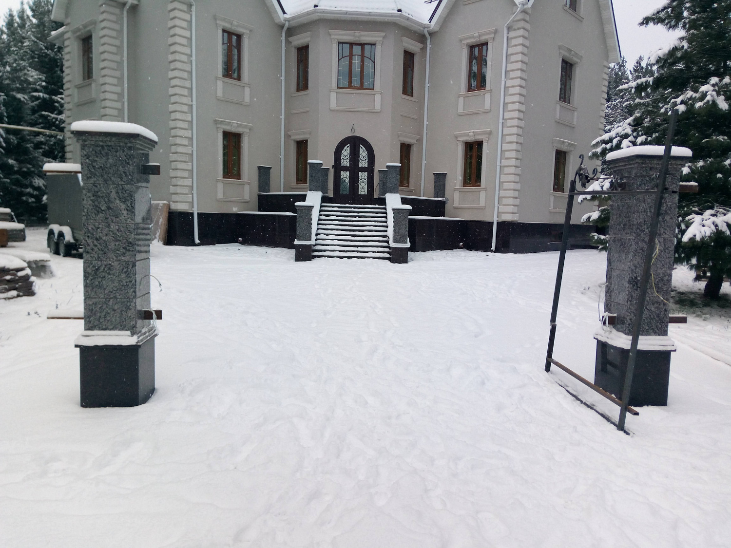 Кованые ворота в КП ПАЛНЕКС